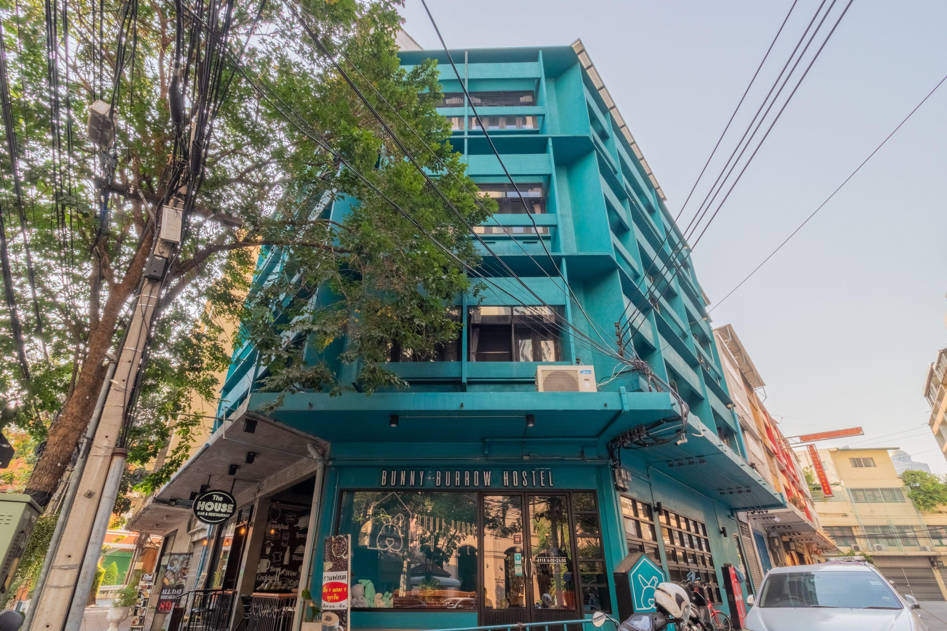 Bunny Burrow Hostel Bangkok Extérieur photo