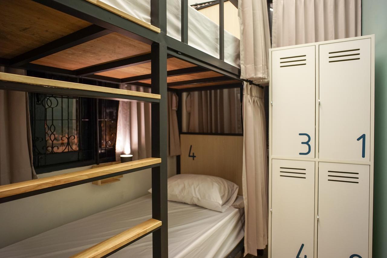 Bunny Burrow Hostel Bangkok Extérieur photo