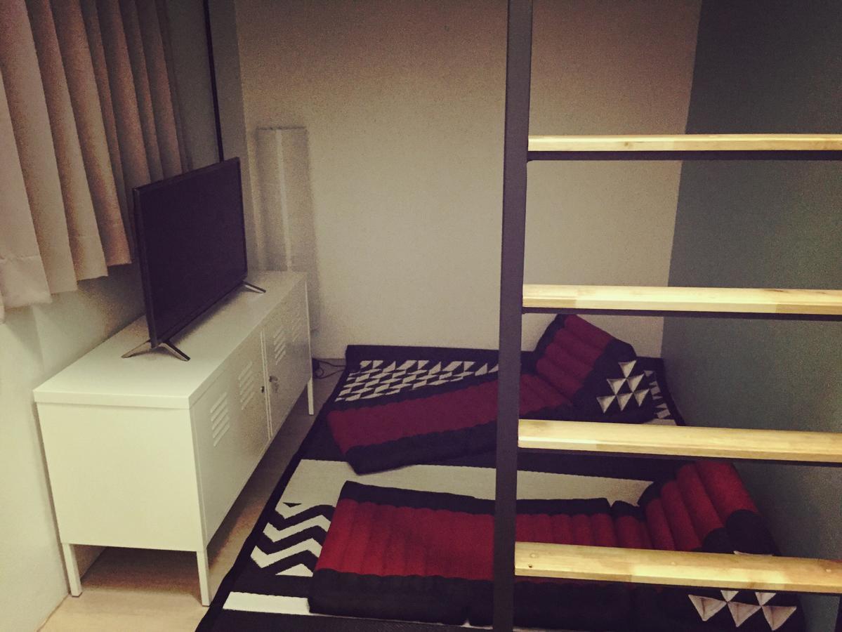 Bunny Burrow Hostel Bangkok Extérieur photo